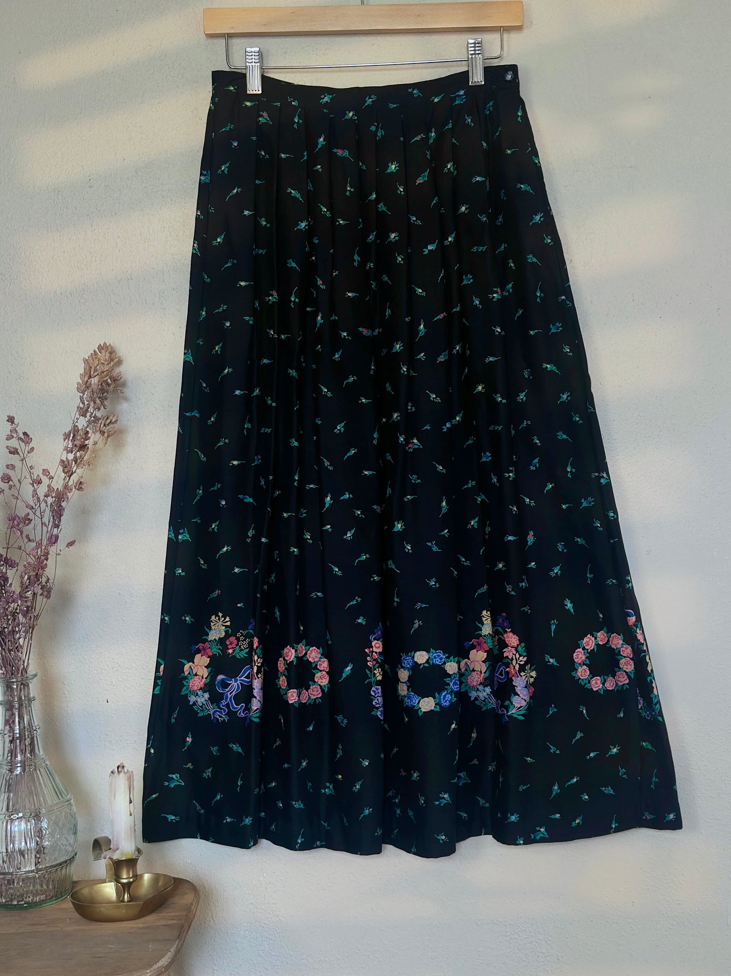 1990s Eagle's Eye Floral Skirt