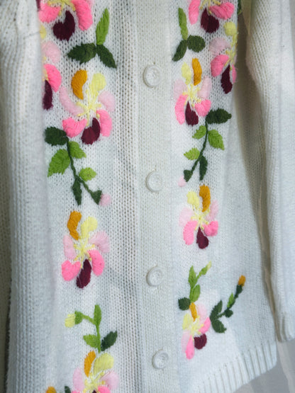 1970s Floral Embroidery Knit Cardigan