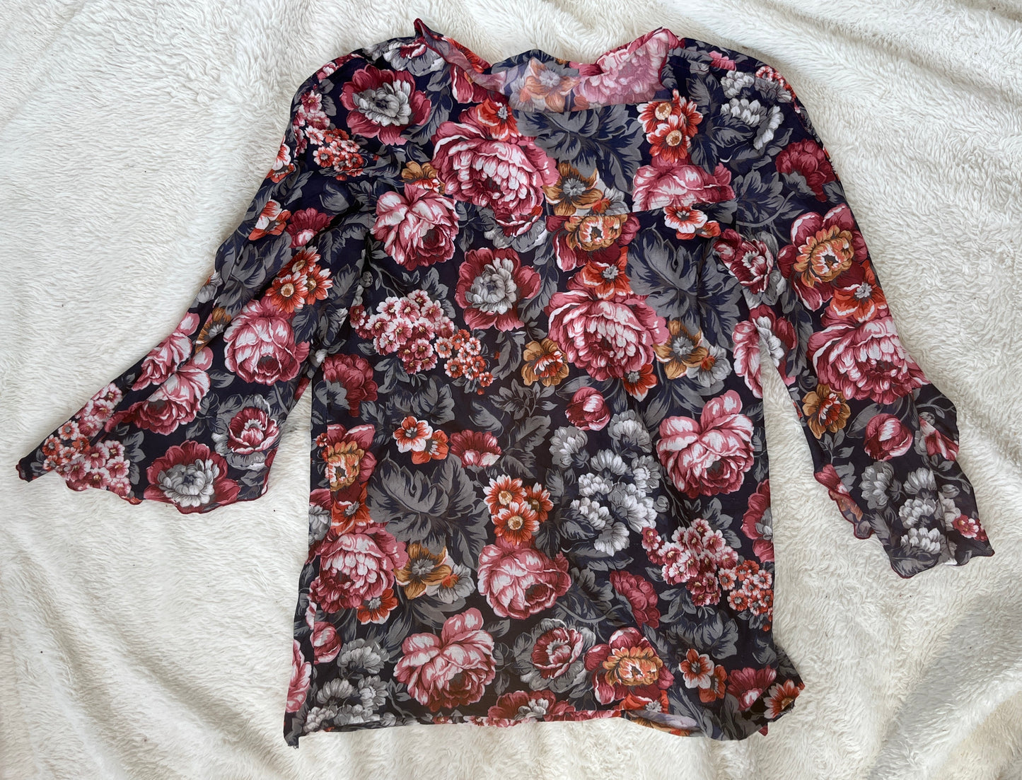 70s Floral 3/4 Sleeve Mesh Top