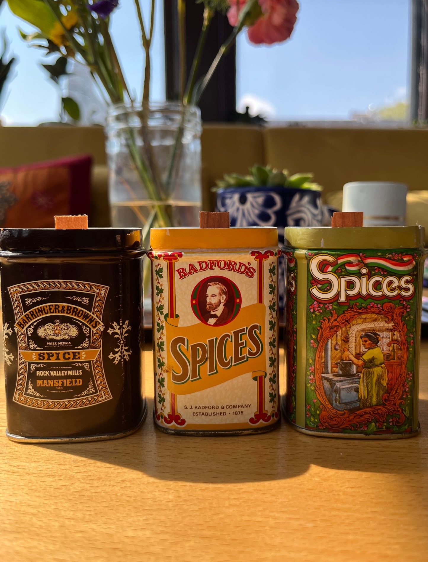 Warm Vanilla Spice - Vintage Spice Tin Candle – Spice of Life Vintage